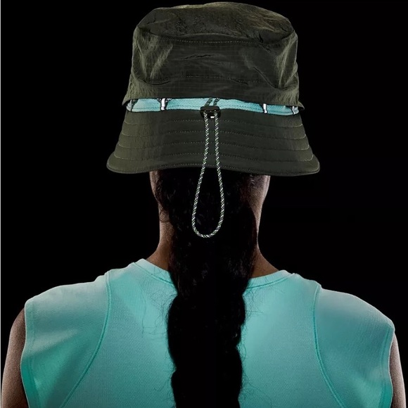 Lululemon Convertible Hiking Bucket Hat Brand New - Picture 5 of 5